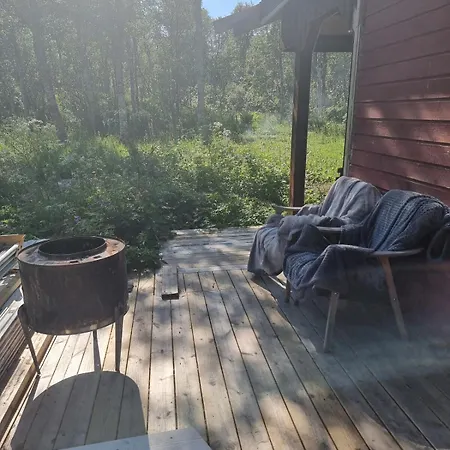 Cozy Cabin In Front Of Lapphaungen Turiststation *